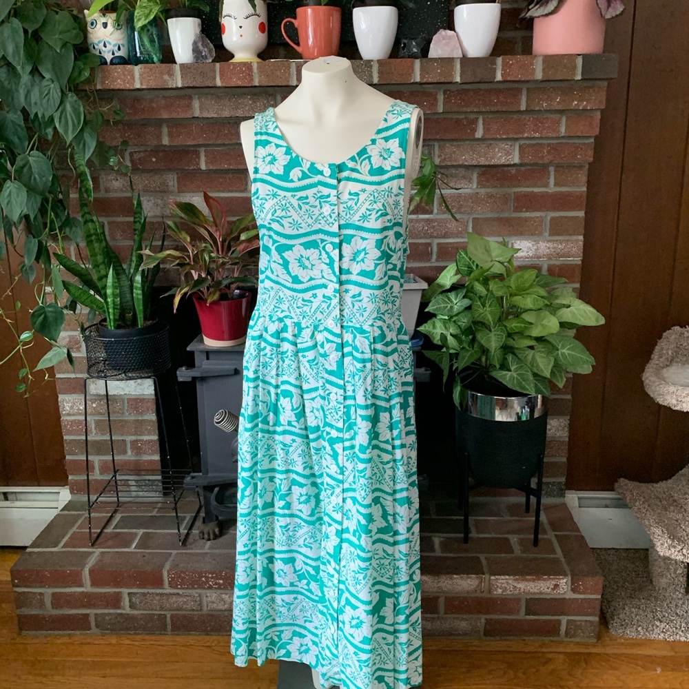Vintage 90s sleeveless button down midi sundress